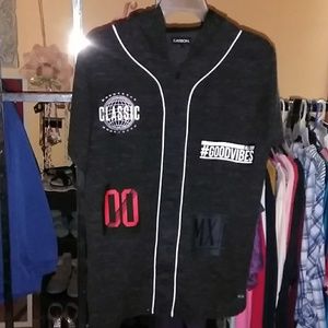 Young Men's hooded tee ❤️